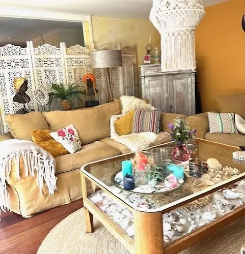 Anna's Houseboat Amsterdam