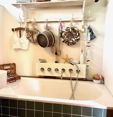 Anna's Houseboat Konukevi Amsterdam